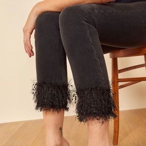 Size 23 Reformation Julia Fringe Hem Jean Black